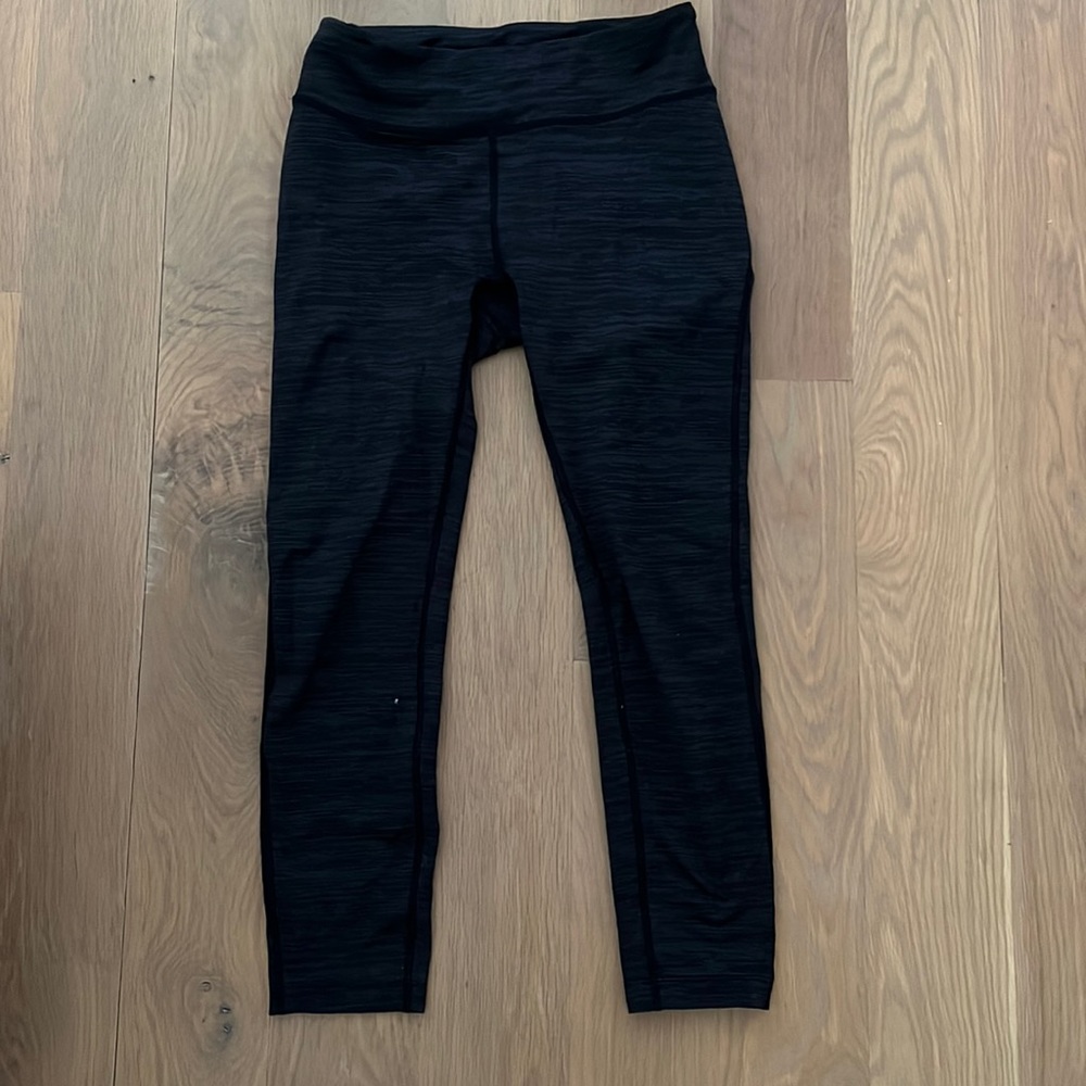 Outdoor Voice Core 7/8 leggings in gray.